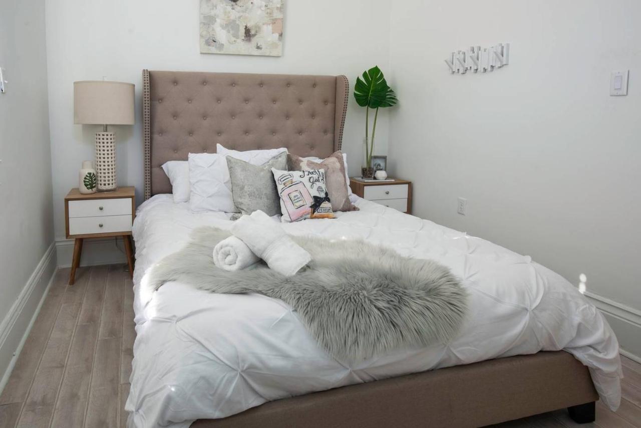 7 Bedroom - Sleeps 14! Next To Bourbon Street New Orleans Exterior photo