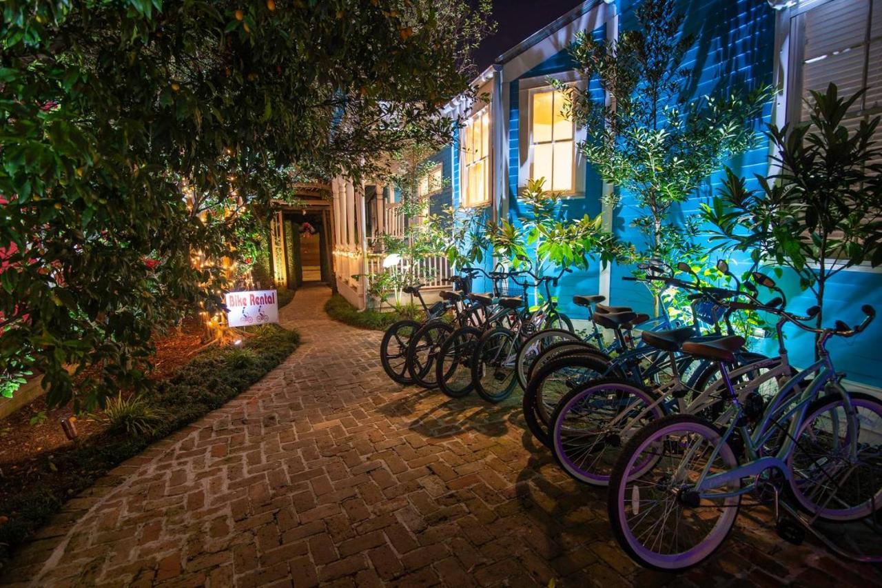 7 Bedroom - Sleeps 14! Next To Bourbon Street New Orleans Exterior photo